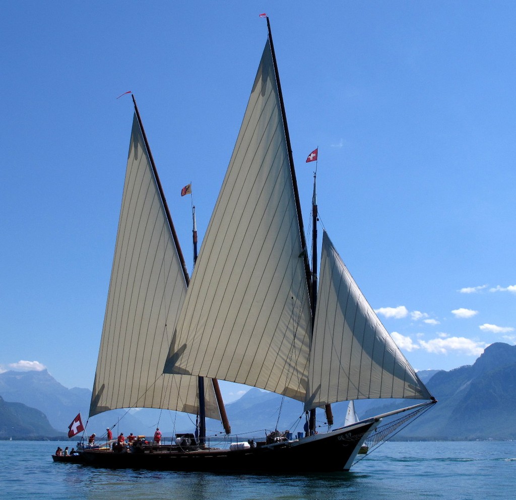 La Neptune during last year’s Leman Tradition event © Jean Philippe Jobé