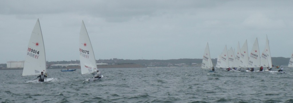 Ashley Brunning and Ryan Palk match race below the startline in the final race © ALCA Media