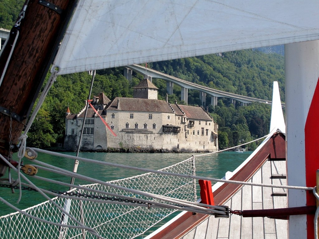 The Castle of Chillon seen from La Demoiselle © Jean Philippe Jobé