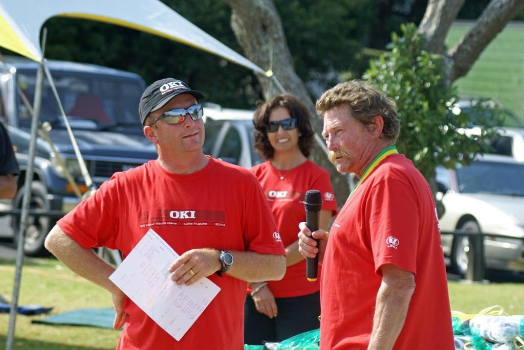 Robin Ward (right) finished third in the masters division of the OKI 24 Hour Race 2010, having won the event back in 1971 when he was one of NZ’s top OK Dinghy sailors © Richard Gladwell www.photosport.co.nz