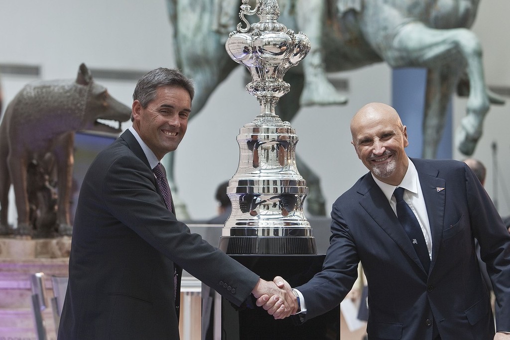 06/05/2010 - Rome (ITA) - 34rd America's Cup - BMW ORACLE Racing -1st Press Conference - Russell Coutts(BOR) - Vincenzo Onorato (MLA)***06/05/2010 - Rome (ITA) - 34rd America's Cup - BMW ORACLE Racing - 1st Press Conference - Russell Coutts (BOR) - Vincenzo Onorato (MLA) photo copyright BMW Oracle Racing: Guilain Grenier - copyright http://www.oracleracing.com taken at  and featuring the  class