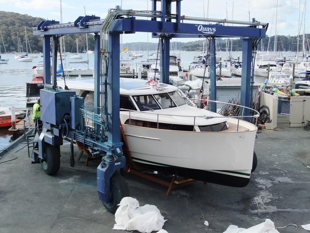 Greenline arriving at the Quays © North South Yachting http://www.northsouthyachting.com.au