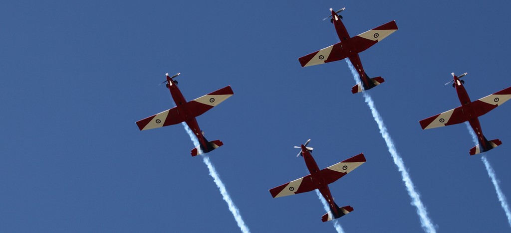 Roulettes aerial show - Audi Hamilton Island Race Week 2010 © Crosbie Lorimer http://www.crosbielorimer.com