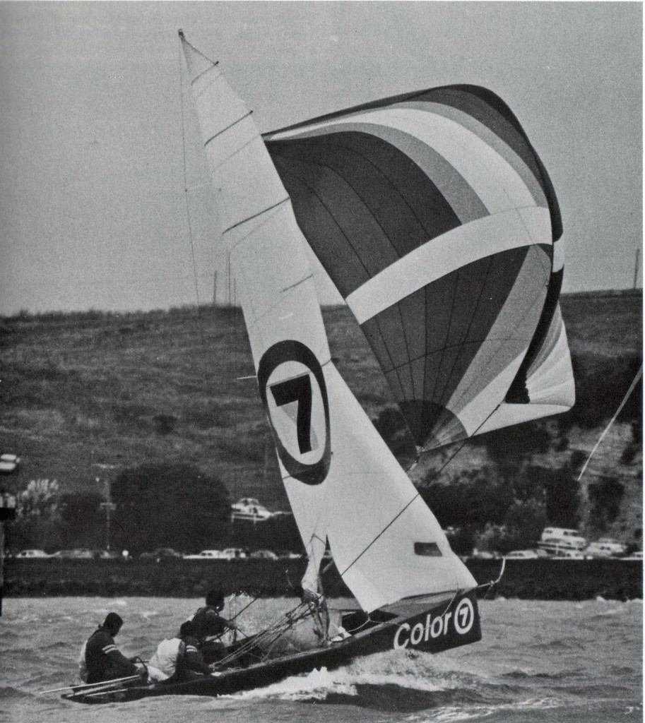 Iain Murray heading for the finish in the 1977 18fter Worlds © SW