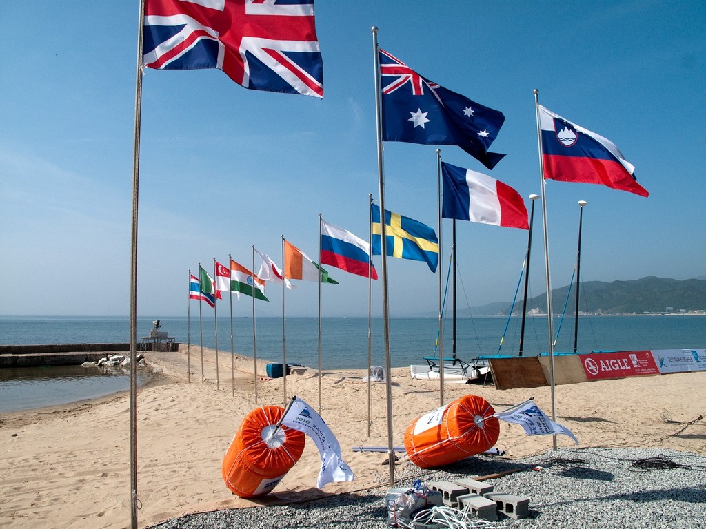 Ready on the beach - Korea Cup 2010 © Guy Nowell http://www.guynowell.com