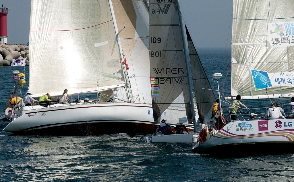 F-16 sandwich. Korea Cup International Yacht Race 2010 © Guy Nowell http://www.guynowell.com