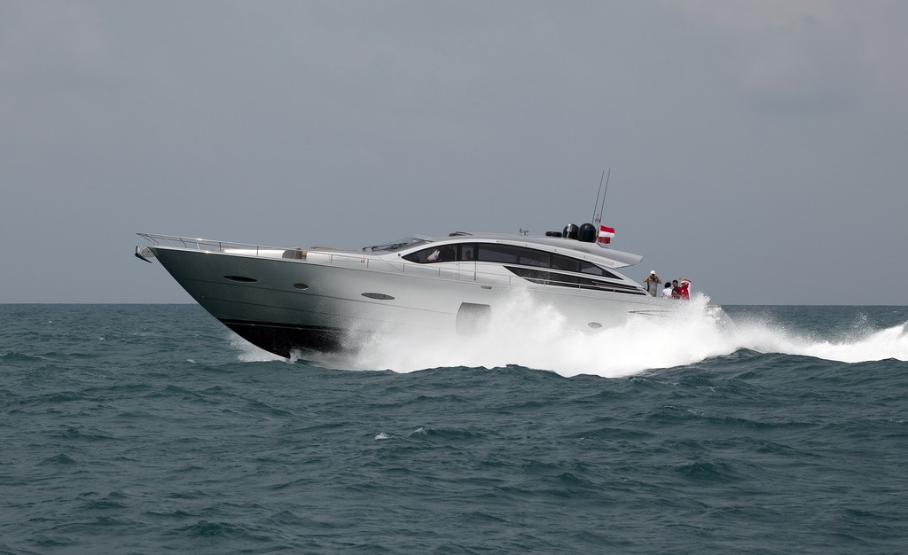 Neptune Regatta 2011. Mantra crosses the equator. © Guy Nowell http://www.guynowell.com