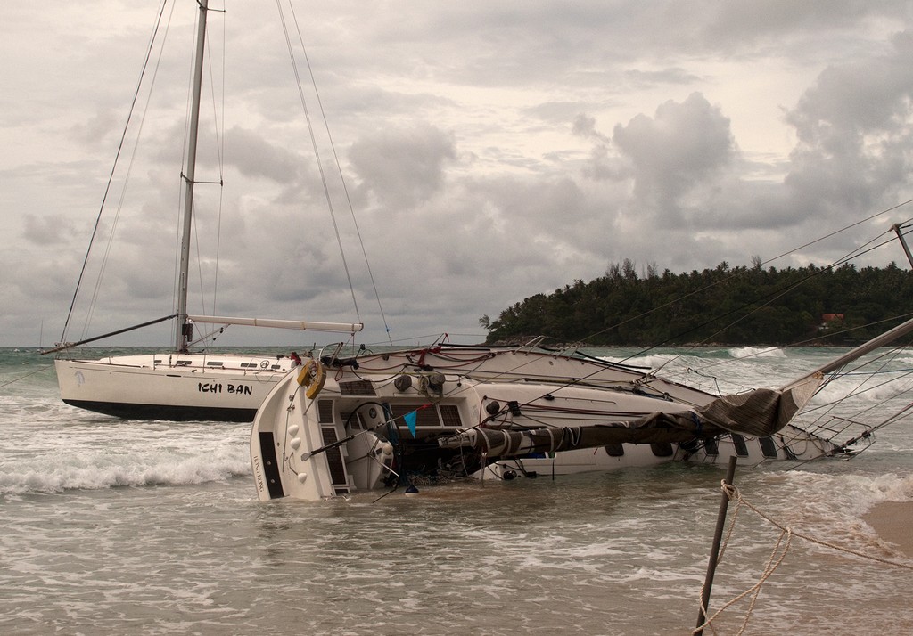 Walawala, Ichiban. Beached on the beach at Kata. Phuket King’s Cup 2010. &copy; Guy Nowell http://www.guynowell.com