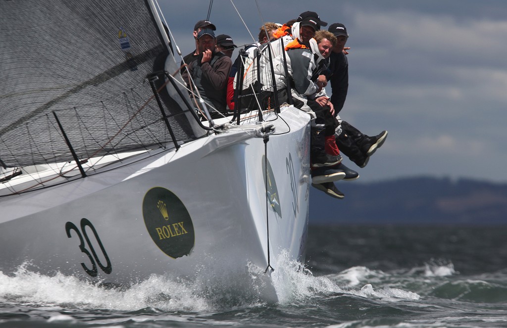 Secret Mens Business 3.5 nears the finish line, winning the Tattersall’s Cup - Rolex Sydney Hobart Yacht Race 2010 © Crosbie Lorimer http://www.crosbielorimer.com