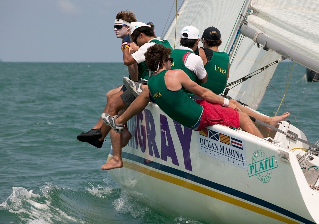 Stingray - looks like dinghy racing, eh? Top of the Gulf Regatta 2010. © Guy Nowell http://www.guynowell.com