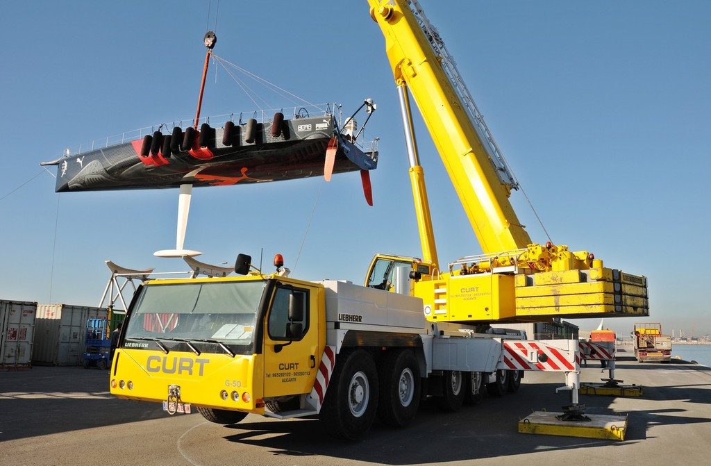 il mostro is craned back into the water in Alicante, Spain.

For all photographic enquiries, please contact Tim Stonton on +34 606 905 497 or email tim.stonton@volvooceanrace.com. For further images, please go to http://images.volvooceanrace.com

For all media enquiries please contact Lizzie Ward in the UK on +44 7801 185 320 or email lizzie.ward@volvooceanrace.com. Sophie Luther in Spain on +34 606 894 940 or email sophie.luther@volvooceanrace.com
 photo copyright Volvo Ocean Race http://www.volvooceanrace.com taken at  and featuring the  class