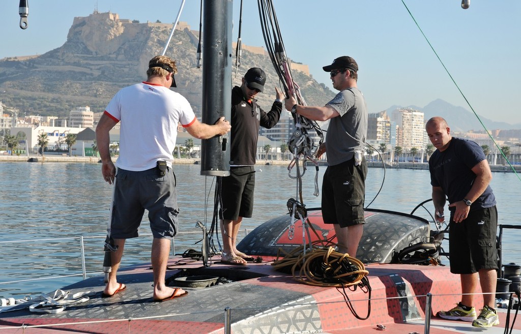 il mostro is craned back into the water in Alicante, Spain. © Volvo Ocean Race http://www.volvooceanrace.com