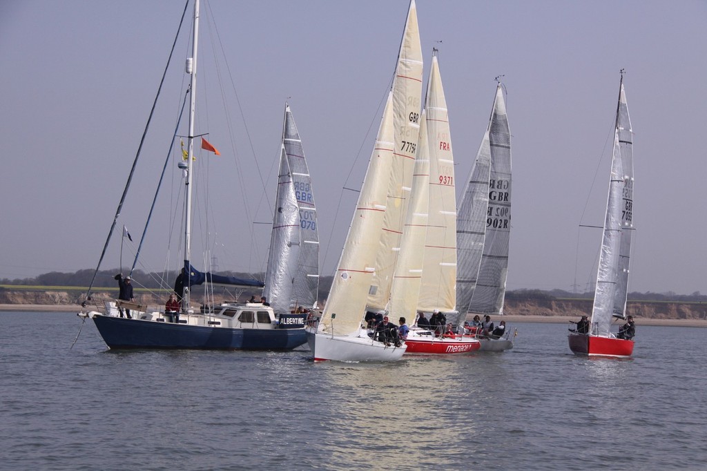 Quarter Tonner start - Warsash Spring Series and Spring Championship 2010  © Eddie Mays - copyright http://www.eddiemays.com