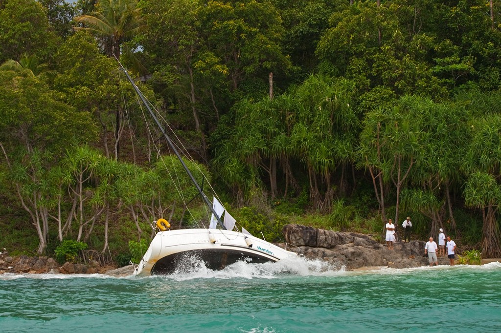 Six Senses Phuket Raceweek - Skandia Endeavour of Whitby on the beach at Koh Bon © Guy Nowell http://www.guynowell.com