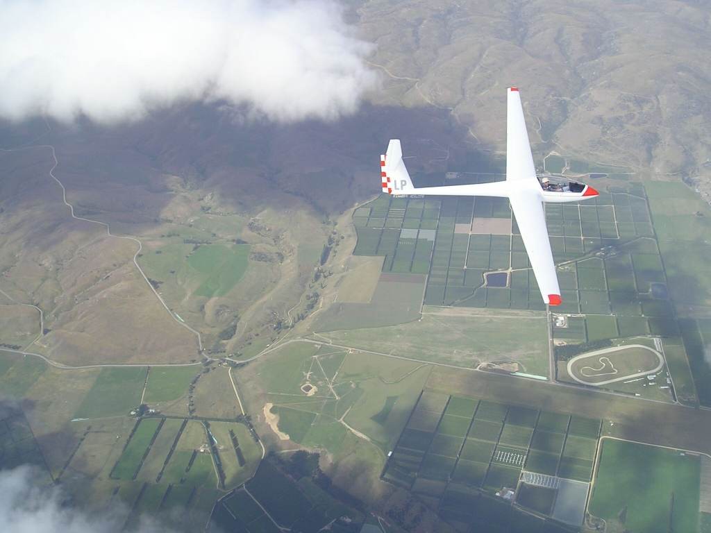 Several glider clubs have switched from wire to Dynice for launching photo copyright SW taken at  and featuring the  class