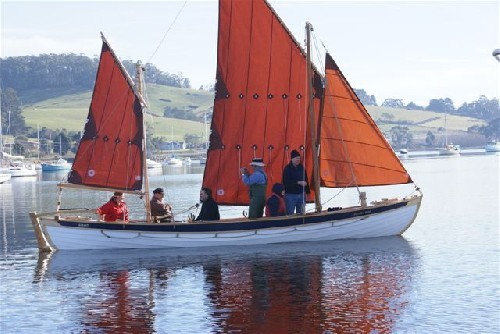 Bounty on its first test sail © SW