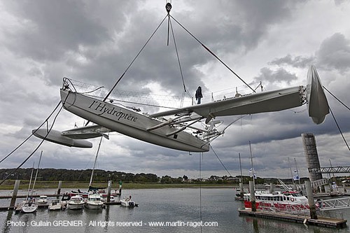 Launch at Eric  Tabarly Sailing City © Guilain Grenier / Hydroptere http://www.martin-raget.com