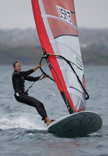 Farrah Hall (USA) in action in the RS:X W class on day 2 of the Skandia Sail for Gold Regatta 2010. © onEdition http://www.onEdition.com