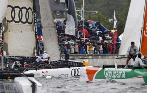 Extreme Sailing Series 2010 © Paul Wyeth / OC Events
