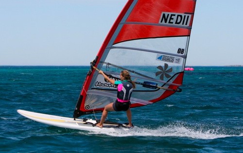 Marcelien Bos de Koning (NED) sailing - 2010 Perth International Regatta © Vincenzo Baglione http://www.albaria.com/