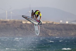 Pritchard push loop - PWA Pozo Izquierdo photo copyright  John Carter / PWA http://www.pwaworldtour.com taken at  and featuring the  class