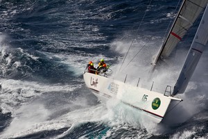 LIMIT, Sail n: 98888, Owner: Alan Brierty, State: WA, Division: IRC & ORCi, Design: Reichel-Pugh 62 - Rolex Sydney Hobart - photo © Rolex / Carlo Borlenghi http://www.carloborlenghi.net