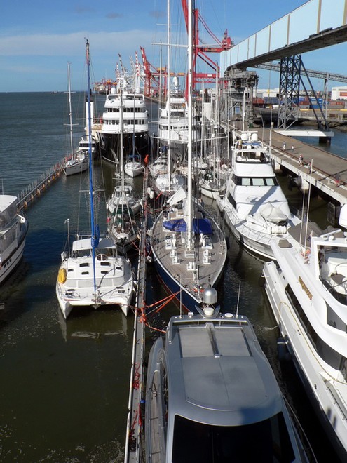One of Dockwise Yacht Transport’s semi-submersible carriers, Super Servant 4, is shown in Brisbane (2006) fully submerged.  Super Servant 3 is due to arrive in Brisbane in late January of 2011.  - Dockwise Yacht Transport © Barby MacGowan