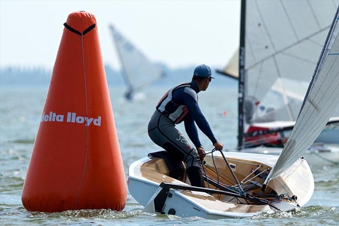 Ed Wright (GBR) was back to winning ways in race four - Delta Lloyd Regatta 2011 Finn &copy; Margje Tempelaars