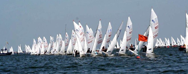A Day 1 start on the the Ijsselmeer at Workum for the 2011 Dutch Youth Regatta and 420 Nationals - Dutch 420 National Championship 2011 © Evert Jan van Garderen