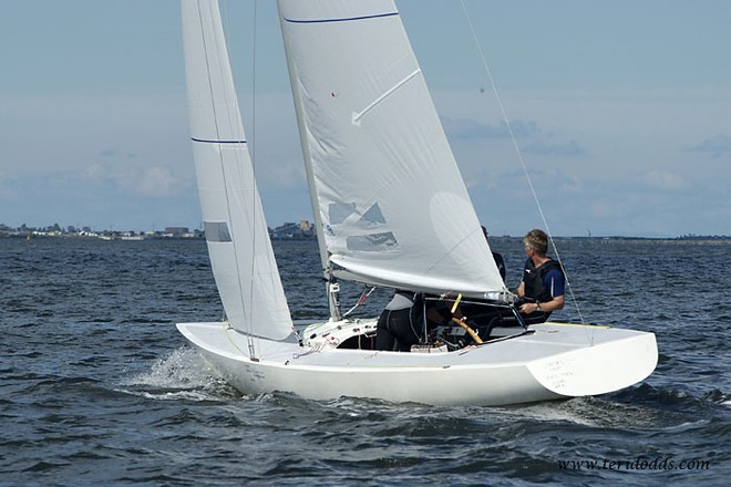 Rex Gorell Prestige Etchells Australian Championships 2011, Royal Geelong Yacht Club (AUS) - JACK’S HUT<br />
 © Teri Dodds http://www.teridodds.com