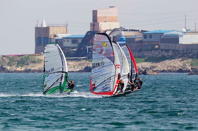 Albeau leads the pack - PWA World Cup Ulsan 2011 ©  John Carter / PWA http://www.pwaworldtour.com