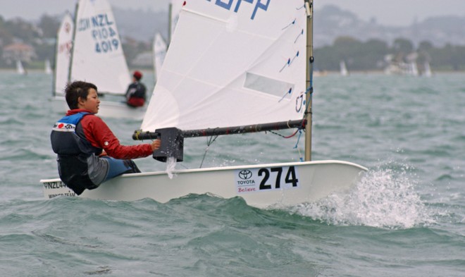 Final day of the 2011 Toyota Optimist Nationals, Wakatere Boating Club © Richard Gladwell www.photosport.co.nz