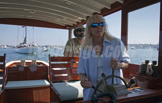 Elizabeth Meyer’s restored BYSTANDER tows RANGER.<br />
In 1935, 76 years ago, she was the Tender to the original RANGER!<br />
- J-class, Newport, RI, Day 4 19 June 2011 © Daniel Forster http://www.DanielForster.com