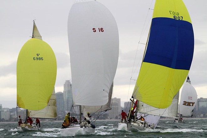 Division 2 fleet head towards the wing mark. - ORCV Winter Series, Melbourne, Victoria © Teri Dodds http://www.teridodds.com