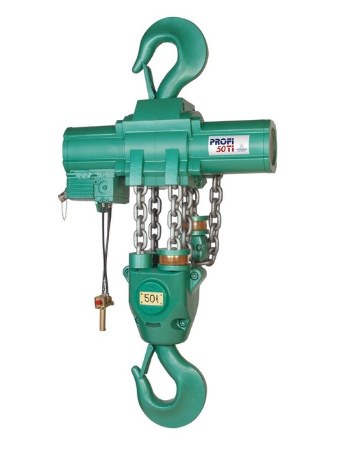 The Profi 50 TI air hoist from J D Neuhaus, part of a range with lift capacities from 0.25 to 100 tonnes. © Steve Lloyd