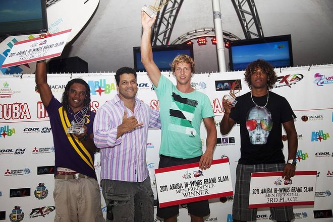 Steven wins in Aruba - 2011 Aruba Grand Slam ©  John Carter / PWA http://www.pwaworldtour.com