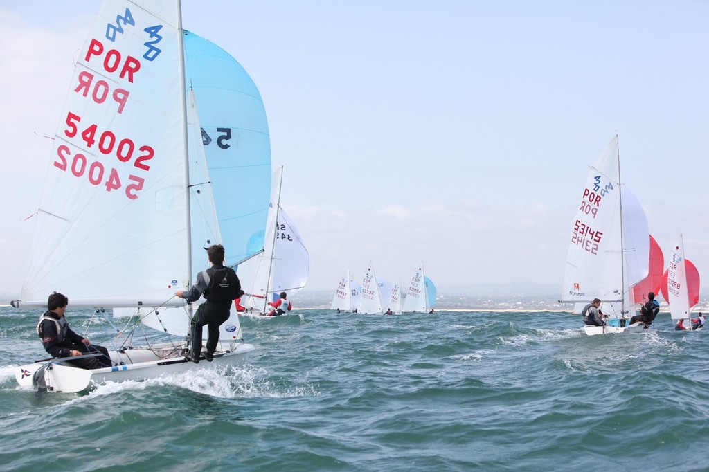 Tomás Camelo & Vasco Silva (AN Lisboa) in the foreground    © Pedro Mora (Sonomage/ Media Consulting) - (first) Campeonato Ibérico 420 / Iberian 420 Championship 2011 © Pedro Mora