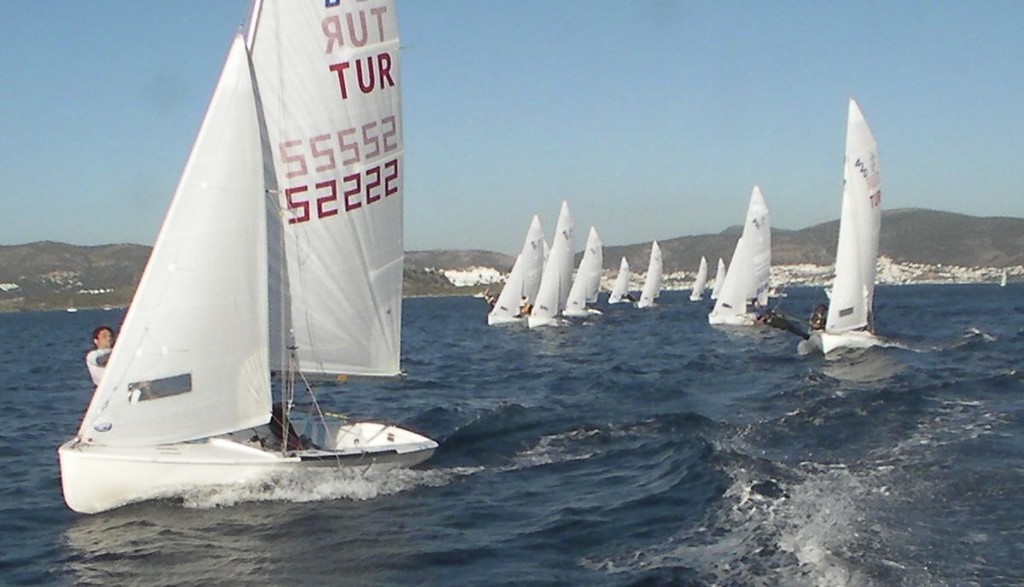 Turkish sailors get to grips with their new fleet of boats after the ISAF Youth Worlds 2010 - Intl 420 Coaching Clinic in Austria & 2011 Class Development Programme © 420 Class Association