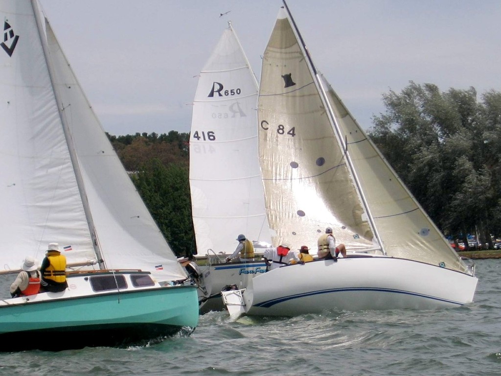 Trailable Yachts take off - Lake Burley Griffin - 2011 Australian Trailable Yacht & Sportsboat CBH Nationals © Canberra Yacht Club Media