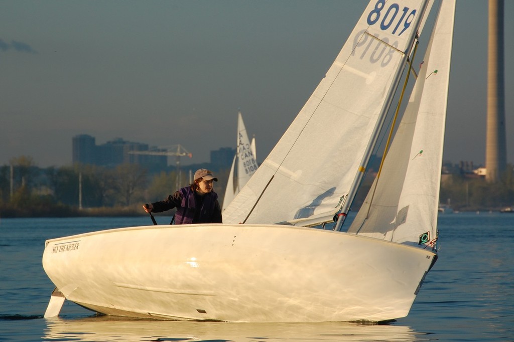 Friday night race #3. © Robert MacDonald