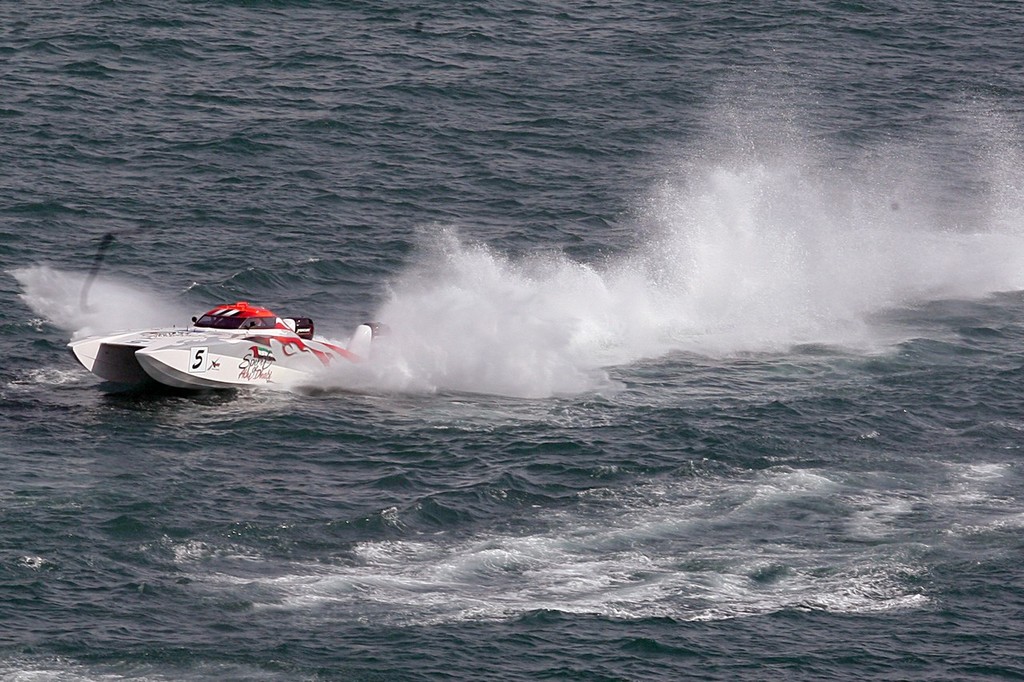 UIM XCat Middle East Powerboat Series 2011  © DIMC