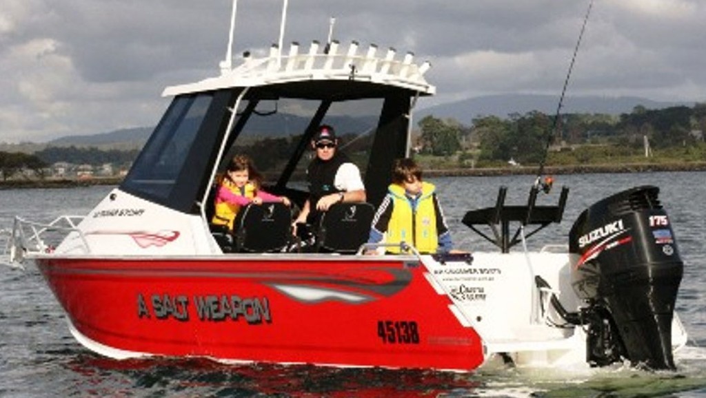 Boats can get you where the fishing action is. - Tasmanian boating © Carl Hyland