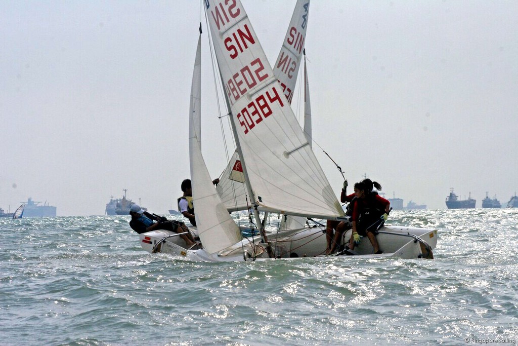 Singapore sailors demonstrate their match racing potential Photo: © HO Shu Fen. Intl 420 Coaching Clinic in Austria & 2011 Class Development Programme  © 420 Class Association