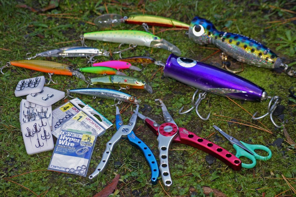 When upgrading your lures it is imperative that you have the correct hooks, rings and pliers available. © Jarrod Day