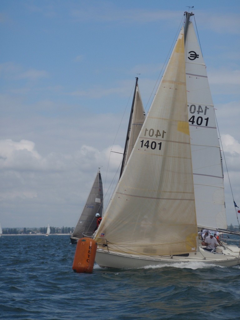 Kokomo (1401) favours pin end start - Endeavour Australian National and NSW State Championships photo copyright Wai Lee taken at  and featuring the  class