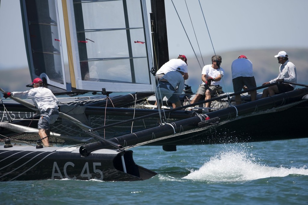 AC45 lifts a hull in a sea trial © ACEA - Photo Gilles Martin-Raget http://photo.americascup.com/