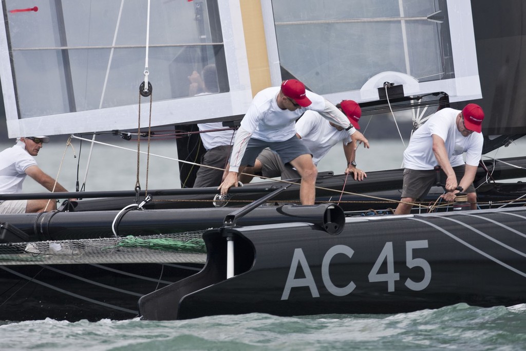16/01/2011 - Auckland (NZL) - 34th America’s Cup - AC45 1st sail © ACEA - Photo Gilles Martin-Raget http://photo.americascup.com/