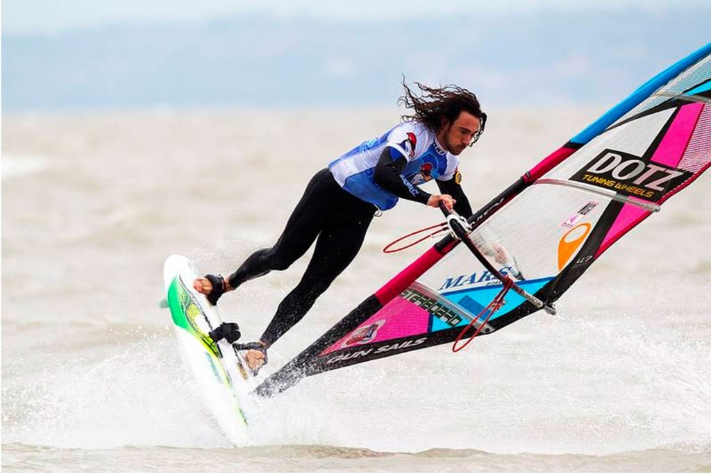 Akgazciyan-in-the-groove - PWA Surf World Cup 2011 ©  John Carter / PWA http://www.pwaworldtour.com