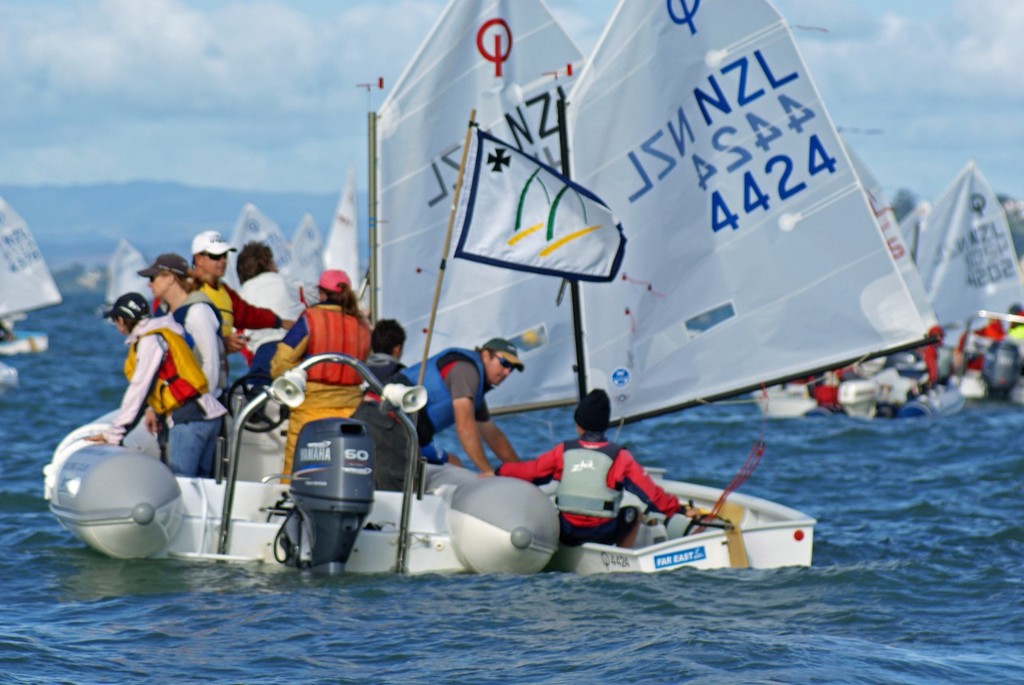 Murrays Bay supporters - Day 3 - 2011 Toyota Optimist Championships © Richard Gladwell www.photosport.co.nz