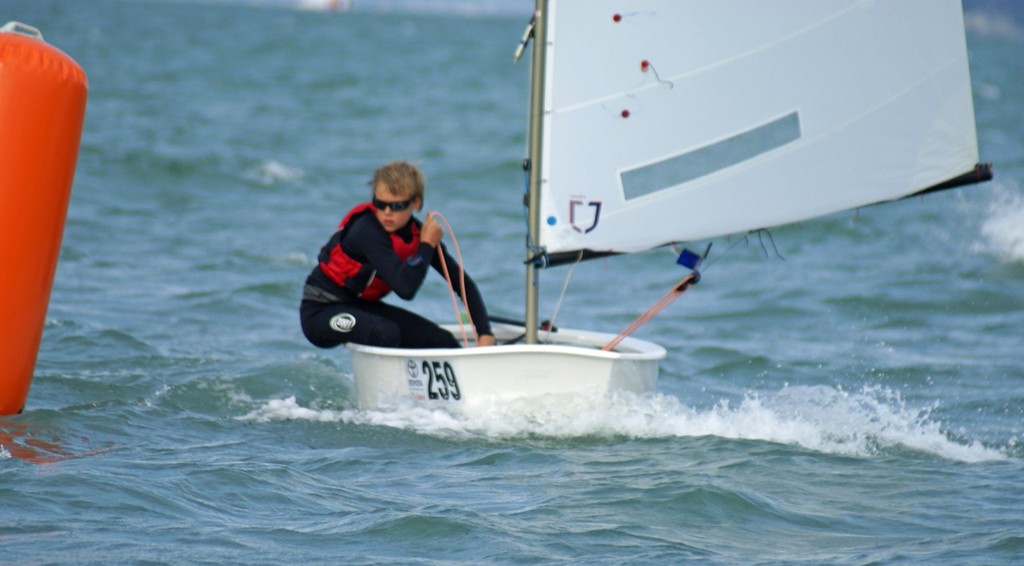 Day 4 - 2011 Toyota National Optimist Championships, Wakatere © Richard Gladwell www.photosport.co.nz